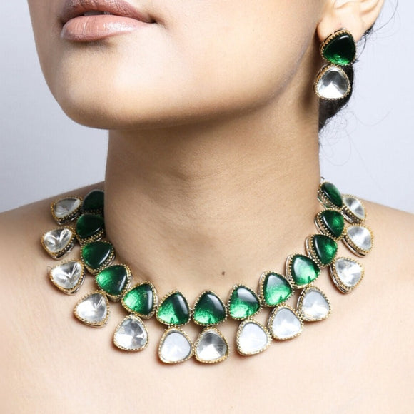 Green stones with Kundan Necklace with Earrings Set
