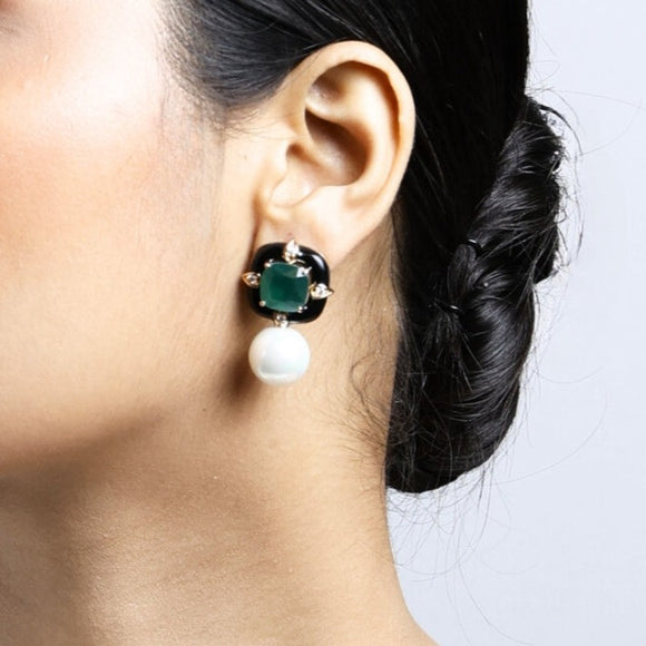 Anya Emerald Stud Earrings