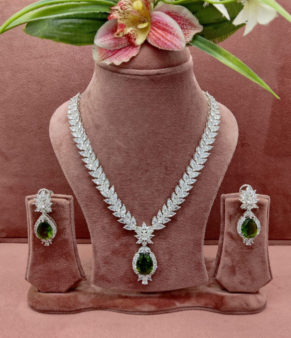 Emerald Long Pendant Necklace with Earrings