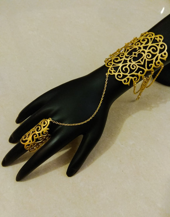 Gold Cut-work Haath Phool - Ziva Art Jewellery