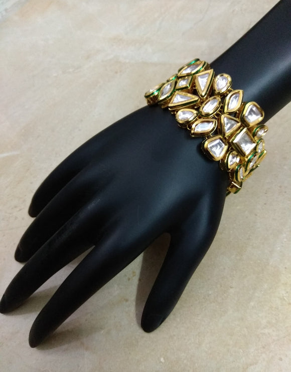 Traditional Paachi Kundan Bracelet – Putstyle